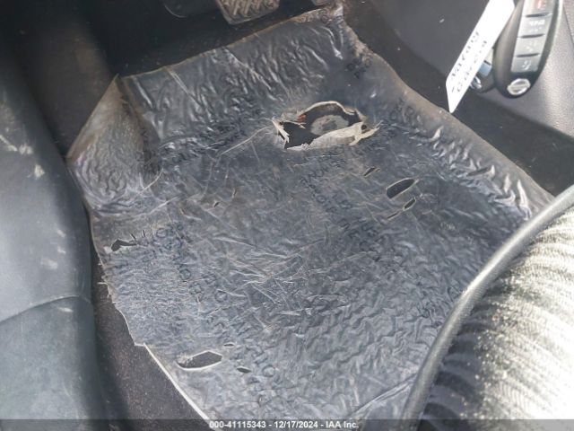 3N1AB7AP1HY292779 Nissan SENTRA SV