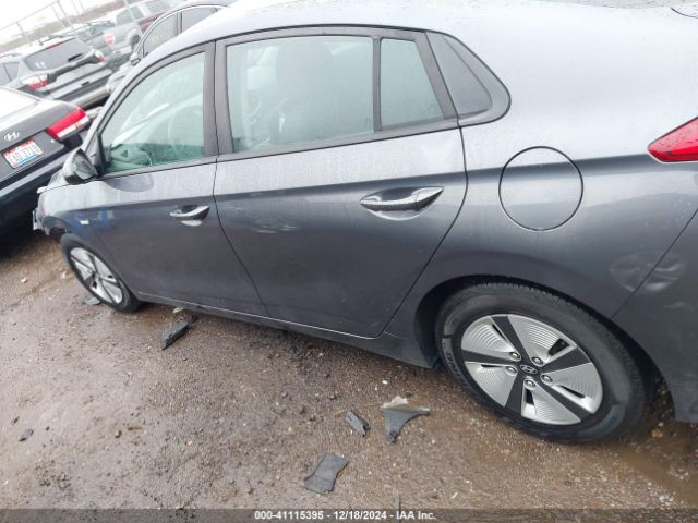 KMHC65LC9JU075820 Hyundai Ioniq Hybrid Blue