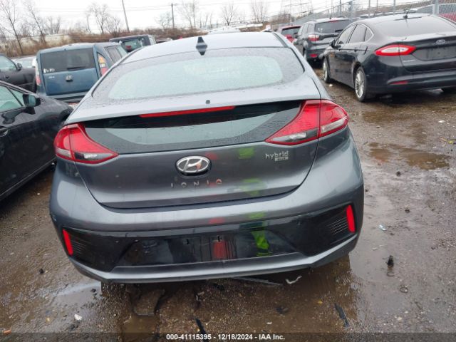 KMHC65LC9JU075820 Hyundai Ioniq Hybrid Blue