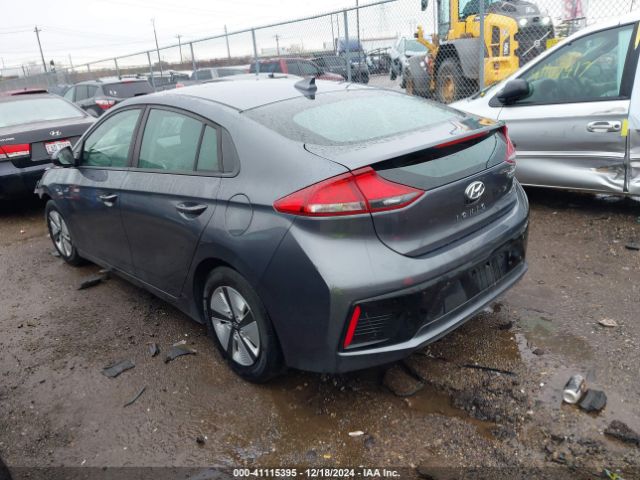 KMHC65LC9JU075820 Hyundai Ioniq Hybrid Blue