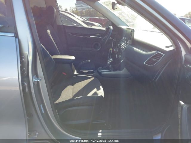 KNDEUCAA2M7173549 KIA SELTOS S