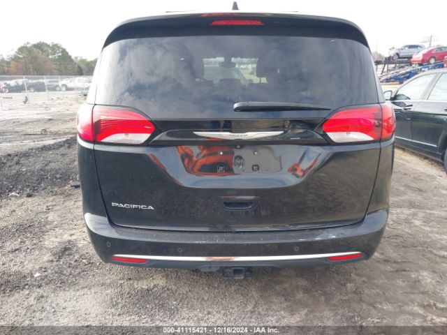 2C4RC1EG4HR771038 Chrysler Pacifica Touring-l Plus