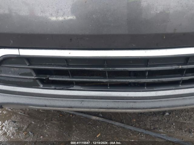 2LMPJ6KR9HBL20275 Lincoln Mkx Select