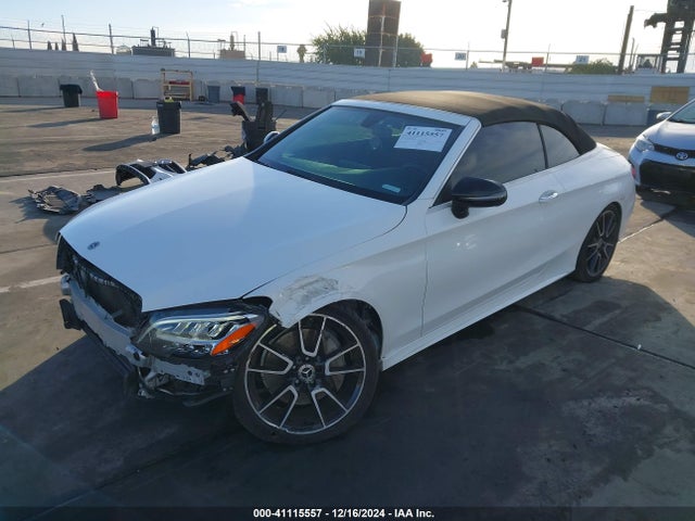Mercedes-Benz C 300 2019 WDDWK8DB5KF827495 Image 2
