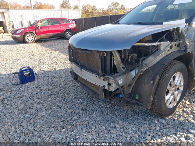 1GNERFKW2LJ119125 Chevrolet Traverse Fwd Ls
