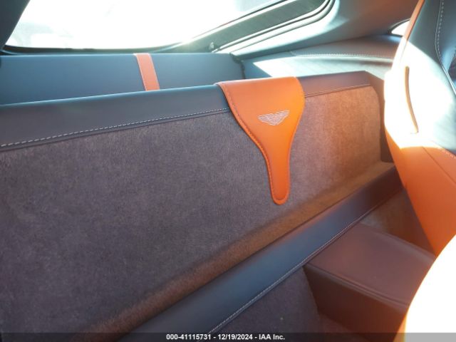 SCFSMGAW8KGN00136 Aston Martin Vantage