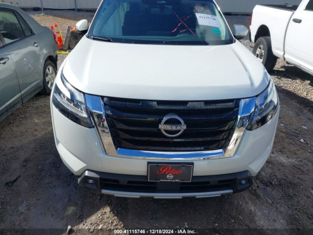 5N1DR3CC3NC265656 Nissan Pathfinder Sl 4wd