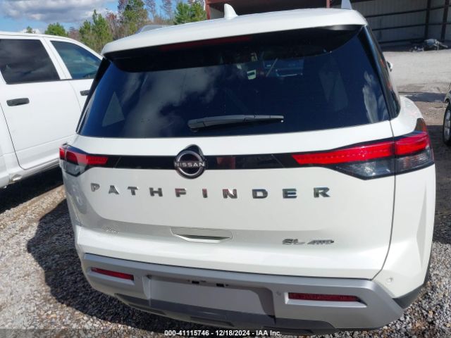 5N1DR3CC3NC265656 Nissan Pathfinder Sl 4wd