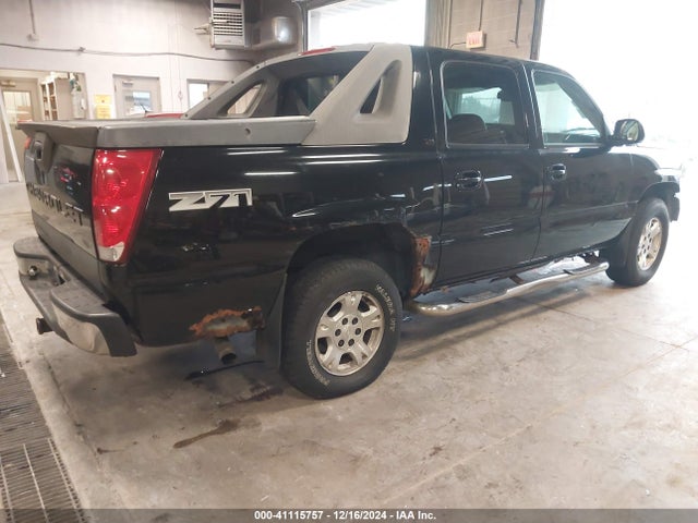 2005 CHEVROLET AVALANCHE 3GNEK12Z45G140368 Photo 3