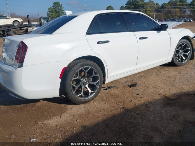 2C3CCABG1FH903853 Chrysler 300 300s