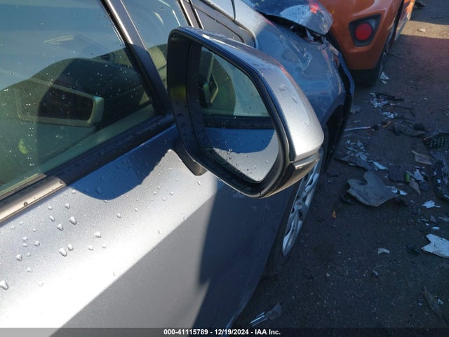 JTDEPRAE6LJ051694 Toyota COROLLA LE