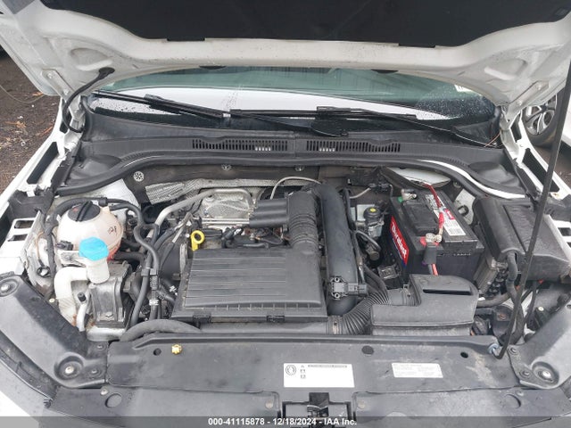 3VWD67AJ2GM238615 Volkswagen Jetta 1.4t Se