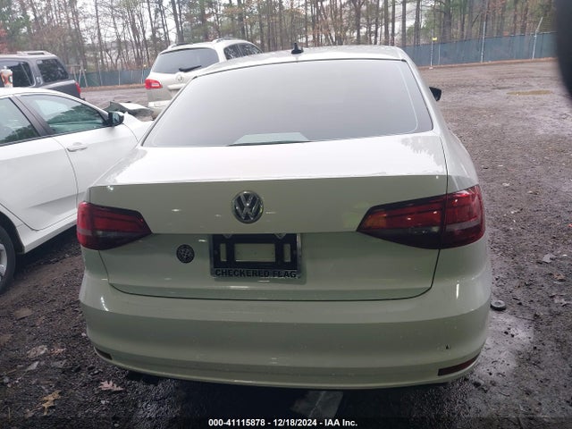 3VWD67AJ2GM238615 Volkswagen Jetta 1.4t Se