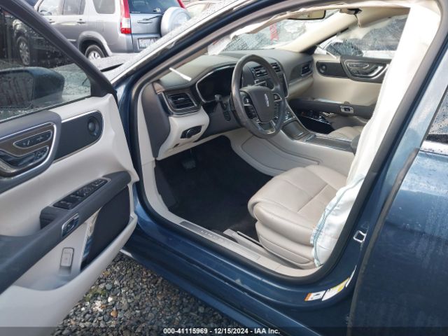 1LN6L9SK7J5615052 Lincoln Continental Select