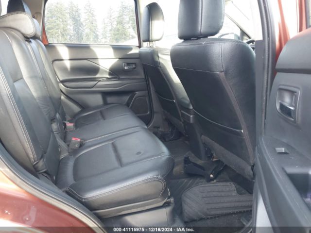 JA4AZ3A36EZ008444 Mitsubishi Outlander Se
