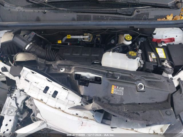KL7CJPSB8MB347620 Chevrolet Trax Awd Lt