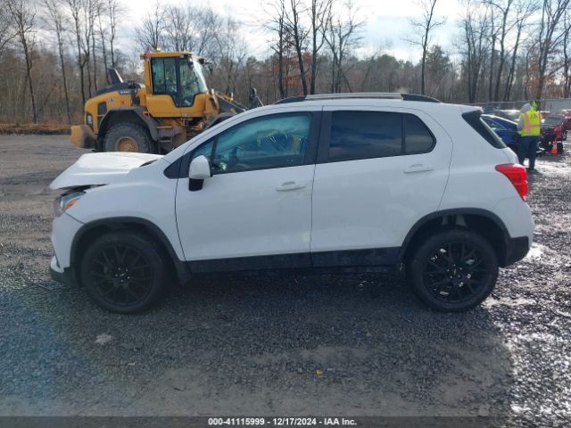 KL7CJPSB8MB347620 Chevrolet Trax Awd Lt