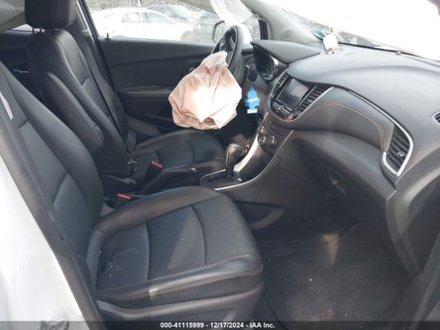 KL7CJPSB8MB347620 Chevrolet Trax Awd Lt