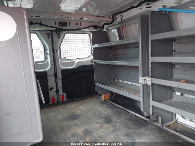 Ford Transit-250 2016 1FTYR1YM6GKB17053 Image 17