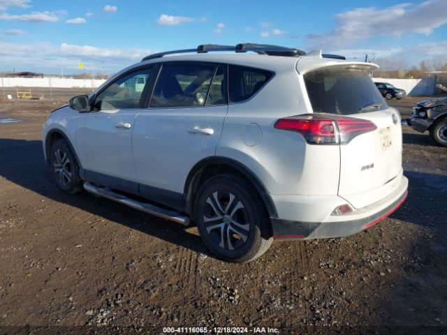 JTMBFREV5HJ135125 Toyota RAV4 LE