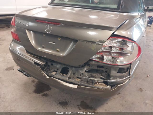 2008 MERCEDES-BENZ CLK 550 WDBTK72F18T090933 Photo 5