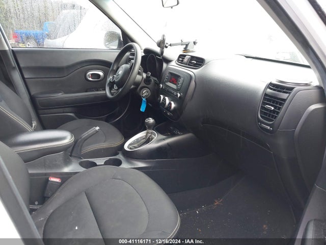 KIA SOUL + 2014 KNDJP3A5XE7044744 Image 5