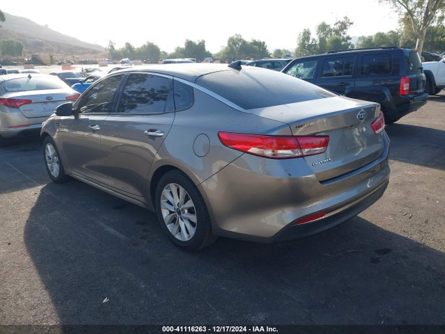 KIA OPTIMA EX 2016 5XXGU4L37GG034350 Image 3