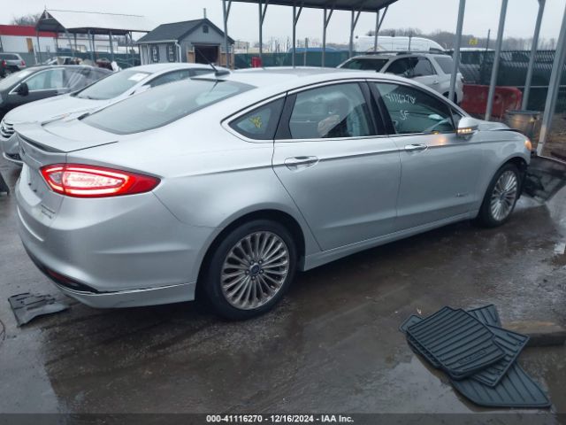3FA6P0RU3ER350831 Ford Fusion Hybrid Titanium