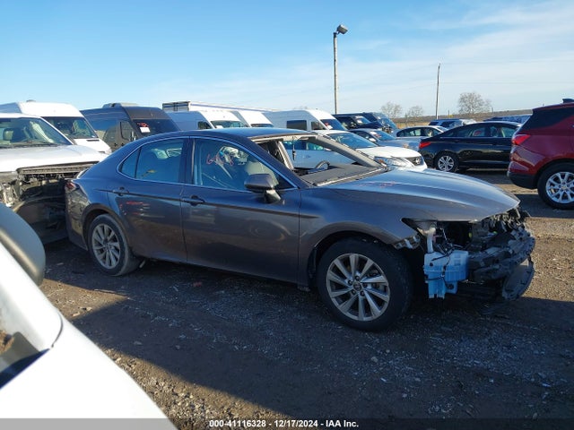 Toyota CAMRY LE 2022 4T1C11AK0NU712200 Image 13