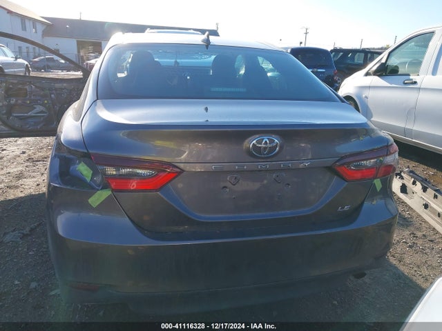 Toyota CAMRY LE 2022 4T1C11AK0NU712200 Image 16
