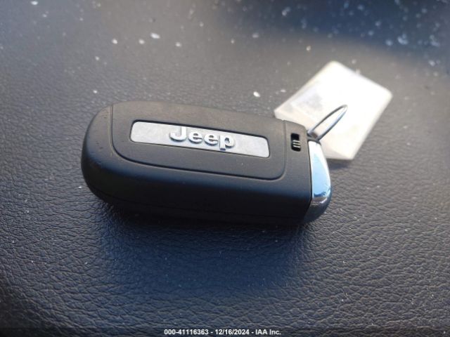 ZACNJDB17NPN87036 Jeep Renegade Latitude 4x4