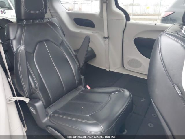 2C4RC1DG0LR163432 Chrysler Voyager Lxi