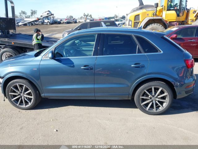 WA1JCCFS9JR022740 Audi Q3 2.0t Premium/2.0t Sport Premium