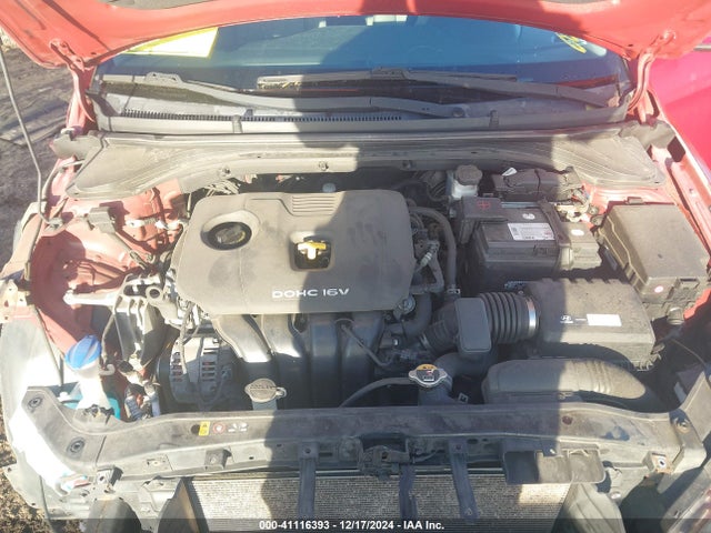 Hyundai ELANTRA SE 2017 5NPD84LF1HH037574 Image 10