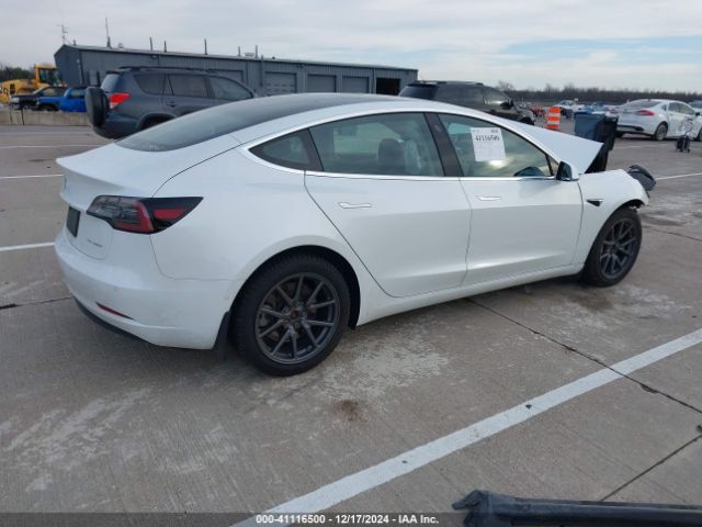 5YJ3E1EB8KF510471 Tesla Model 3 Long Range/performance