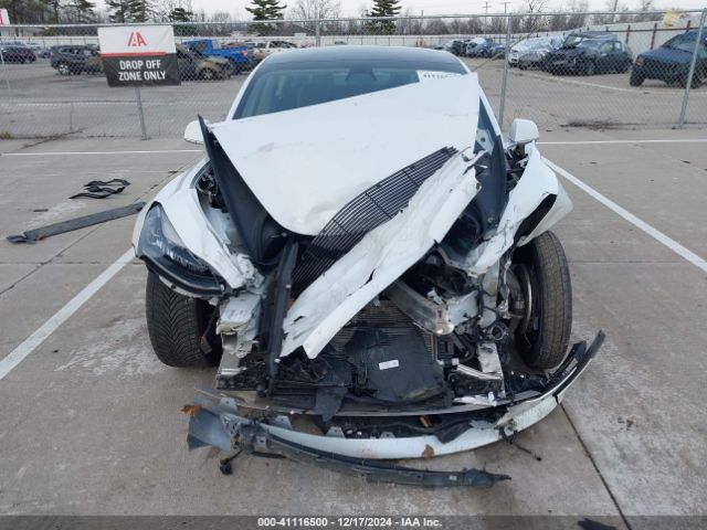 5YJ3E1EB8KF510471 Tesla Model 3 Long Range/performance
