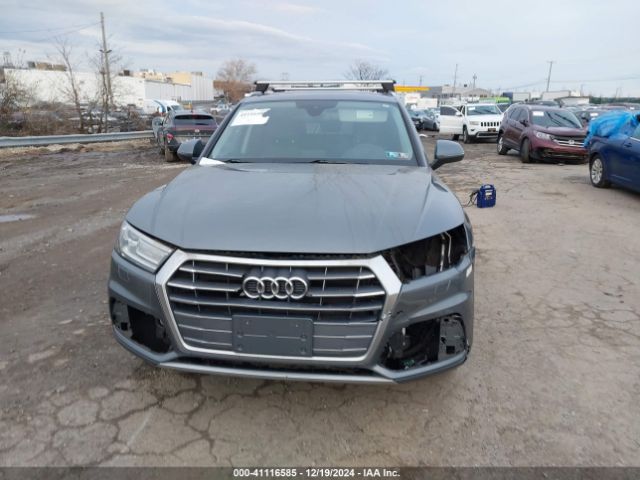 WA1ANAFY4J2050019 Audi Q5 2.0t Premium/2.0t Tech Premium