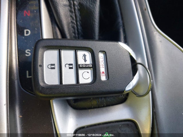 1HGCV1F19KA174040 Honda ACCORD LX