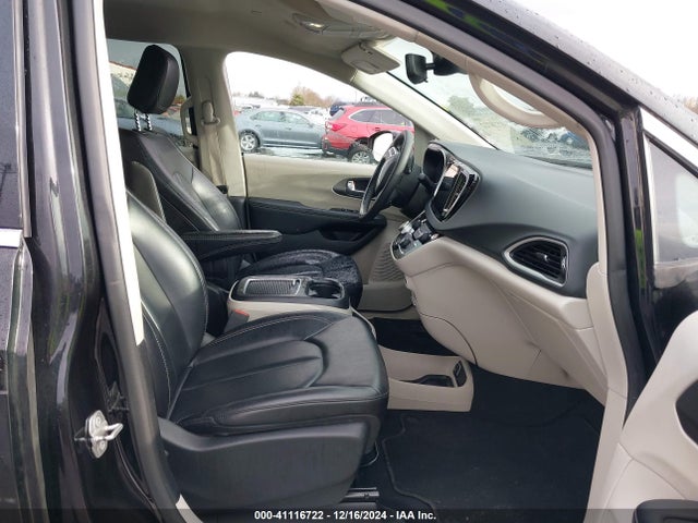 2C4RC1BG7PR535096 Chrysler Pacifica Touring L