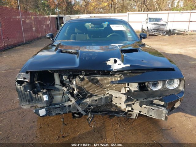 2C3CDZAG2FH715193 Dodge Challenger Sxt
