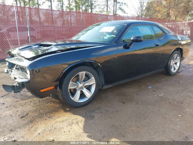 2C3CDZAG2FH715193 Dodge Challenger Sxt