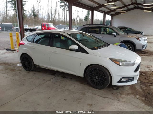 1FADP3L97JL313738 Ford FOCUS ST