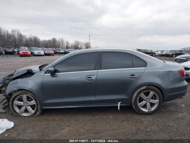 3VW2B7AJ7HM332073 Volkswagen Jetta 1.4t S