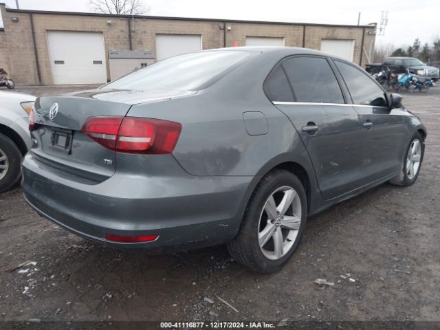3VW2B7AJ7HM332073 Volkswagen Jetta 1.4t S