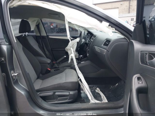 3VW2B7AJ7HM332073 Volkswagen Jetta 1.4t S