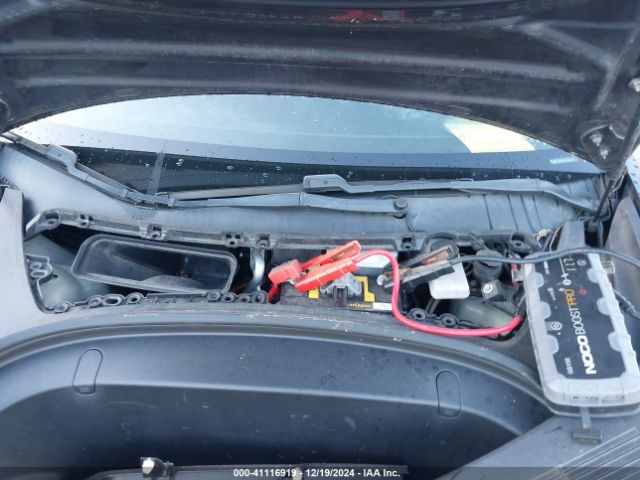 5YJ3E1EA2JF028231 Tesla MODEL 3