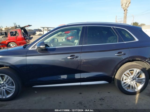 WA1BNAFY6K2070763 Audi Q5 45 Premium