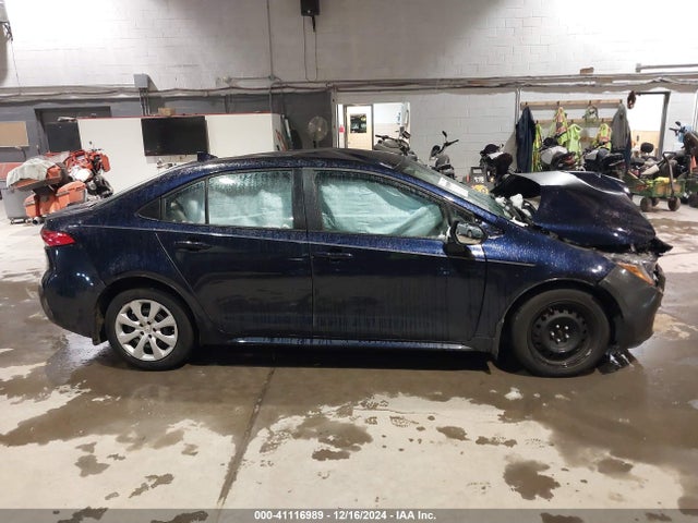 Toyota COROLLA LE 2022 5YFEPMAE7NP369843 Image 13