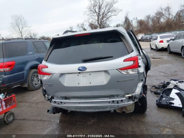 JF2SKAJC9MH553174 Subaru Forester Premium