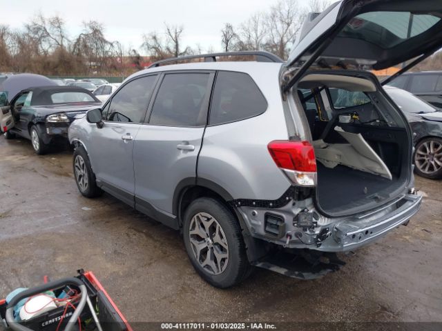 JF2SKAJC9MH553174 Subaru Forester Premium